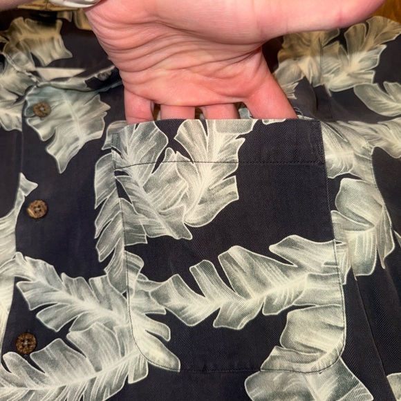 Tommy bahama 100% silk wood button button up palm shirt breezy lightweight large - Picture 4 of 5